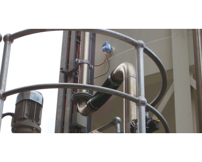 Датчик уровня на стенке силоса Датчик уровня на стенке силоса